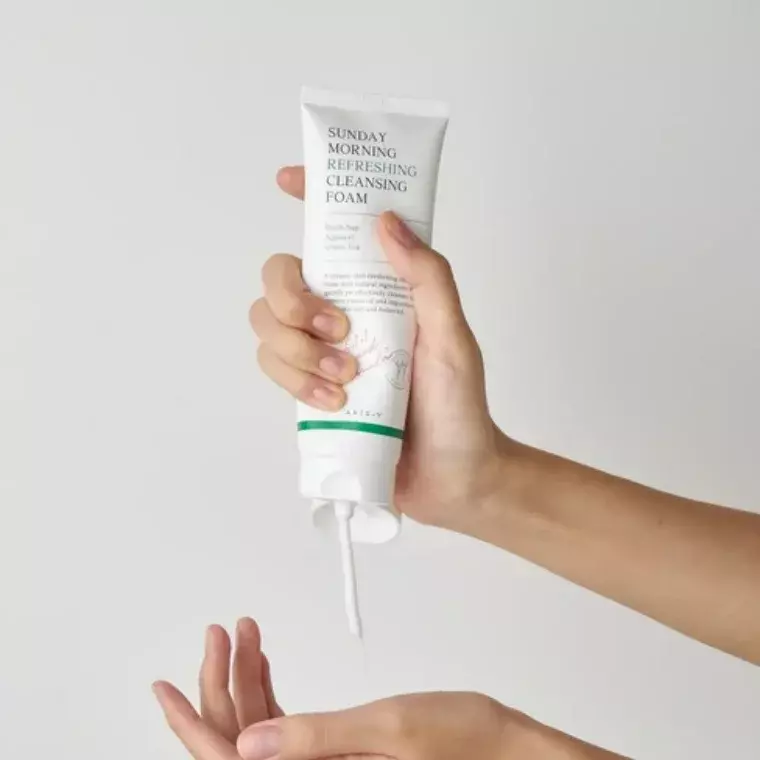 AXIS-Y Sunday Morning Refreshing Cleansing Foam (120ml)