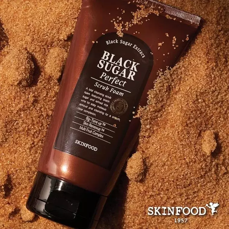 Black Sugar Perfect Scrub Foam (180ml)