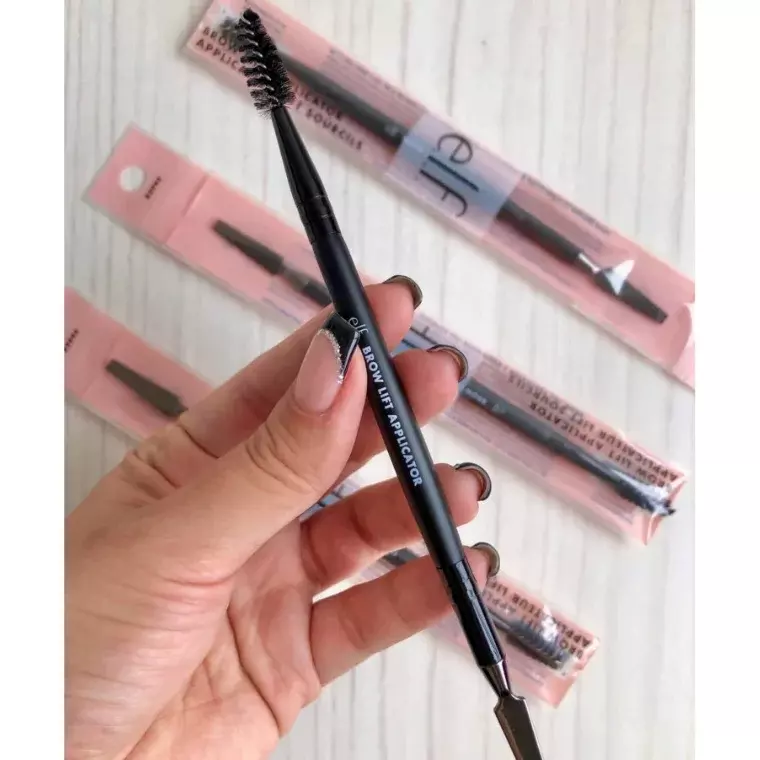 E.L.F. Brow Lift Applicator