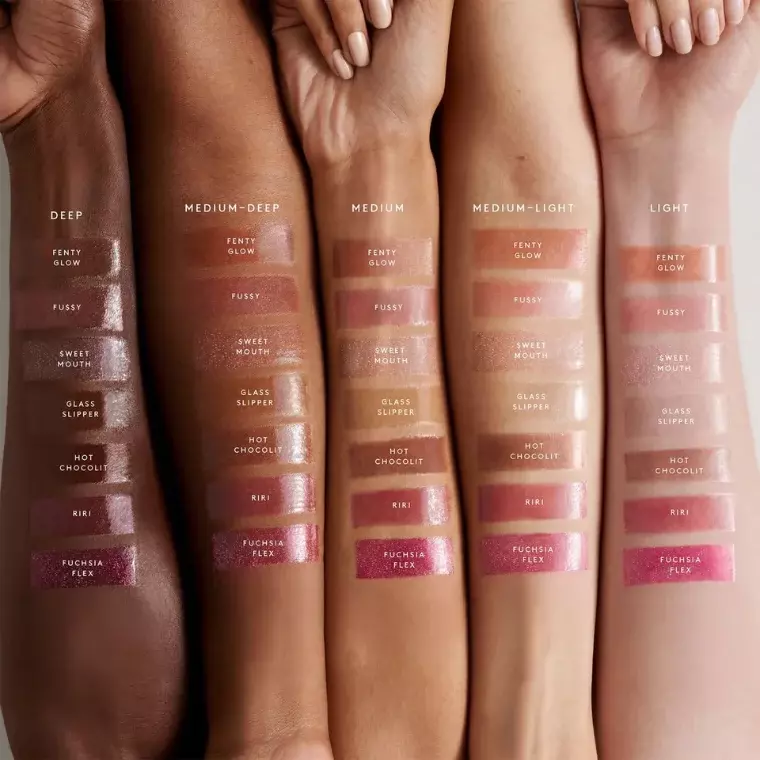 Fenty Beauty Gloss Bomb Universal Lip Luminizer - 08 Riri (9ml)
