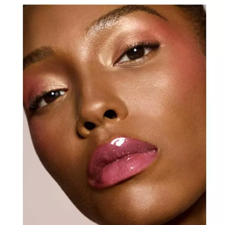 Fenty Beauty Gloss Bomb Universal Lip Luminizer - 08 Riri (9ml)