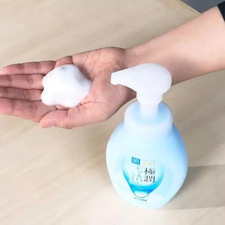 Hadalabo Gokujun Hyaluronic Foam Face Wash 160ml