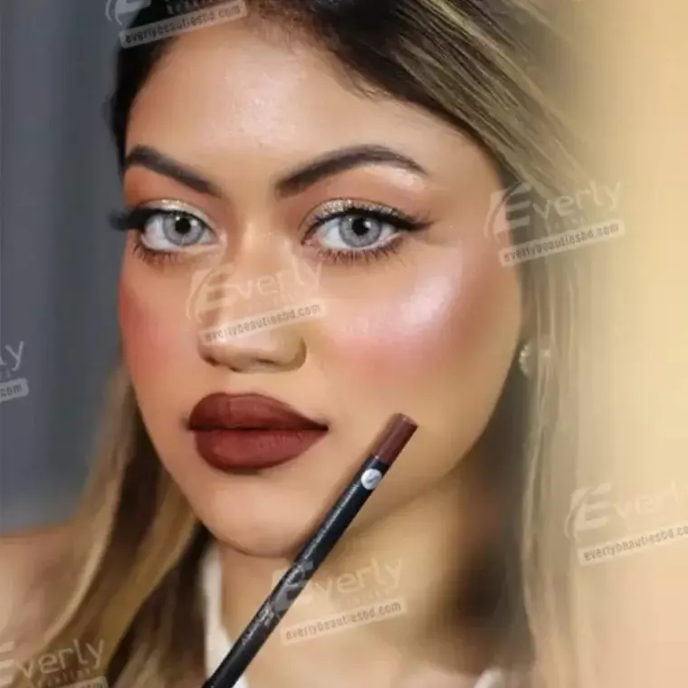 Everly Beauties Matte Me Up Lip Liner Pencil - Lush (1.5gm)