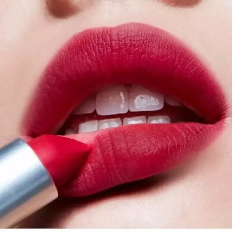 MAC Powder Kiss Lipstick - 306 Shocking Revelation (3gm)