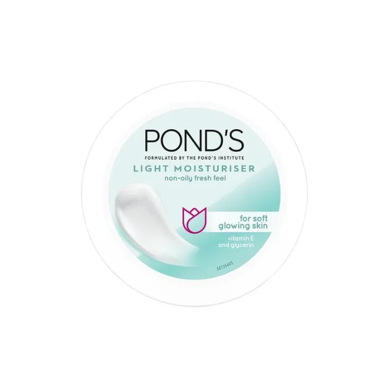 Pond's Light Moisturiser