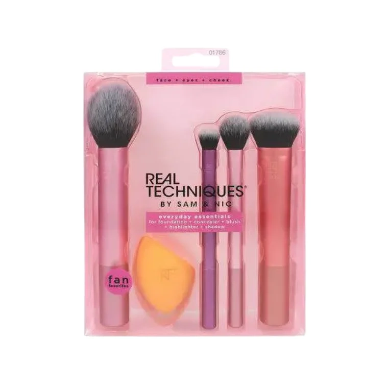 Real Techniques MakeUp Brush Set With Sponge Blenders