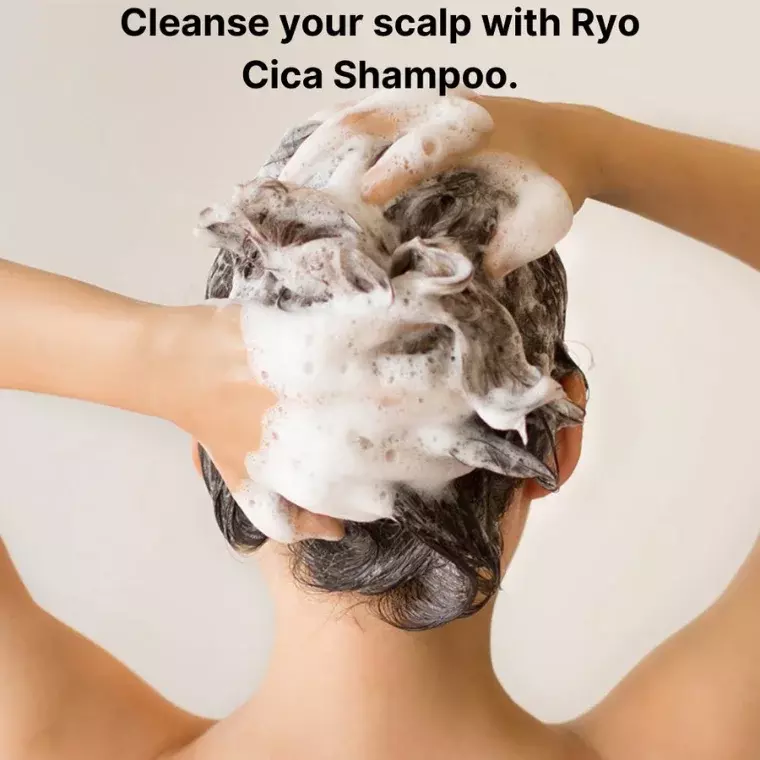 Ryo Cica Hair Loss Care Shampoo (543ml)