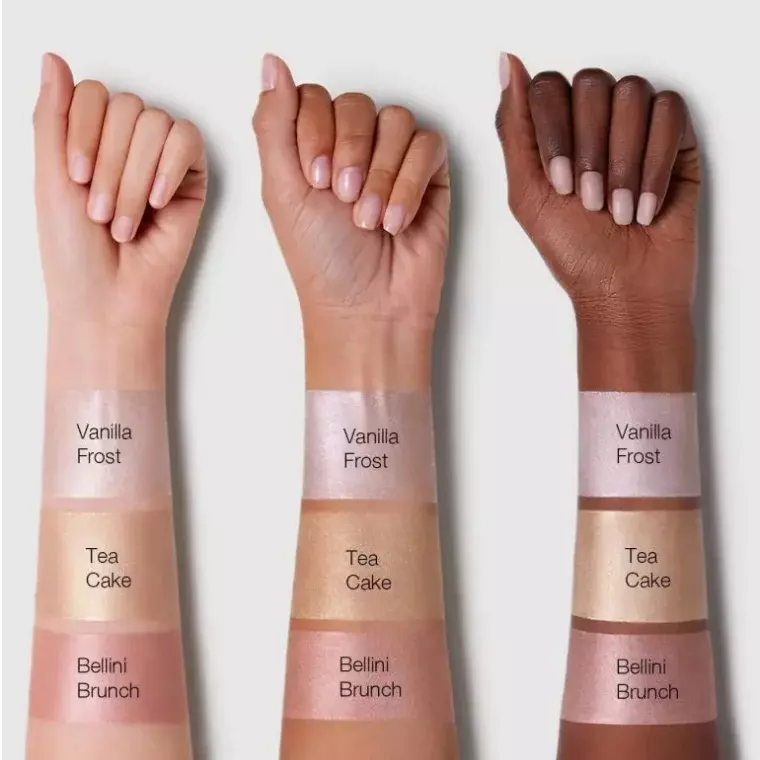 SHEGLAM Glow Bloom Liquid Highlighter-Bellini Brunch  (5.2ml)