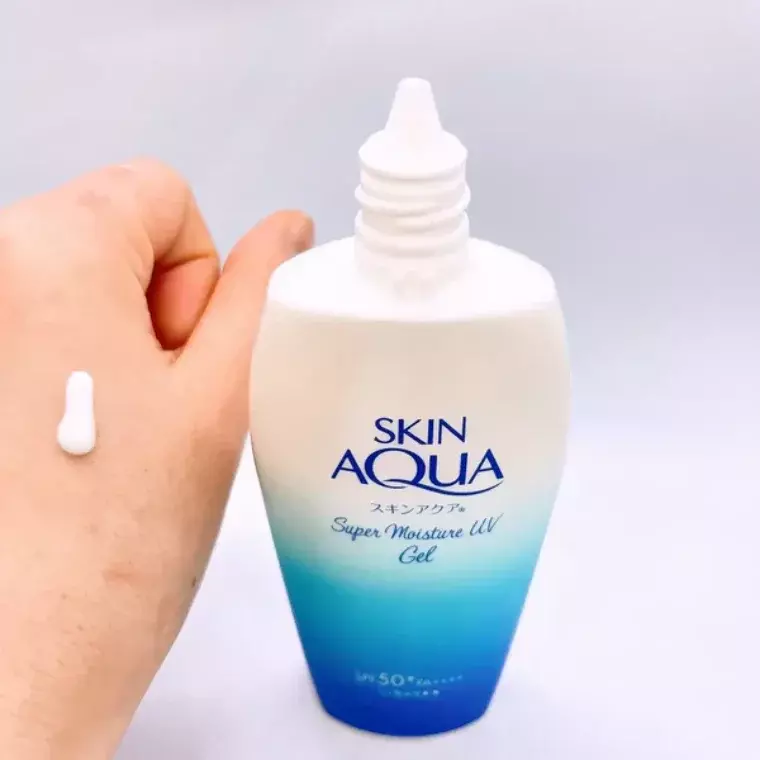 Skin Aqua Super Moisture Gel Sunscreen SPF50 + PA ++++ (140gm)