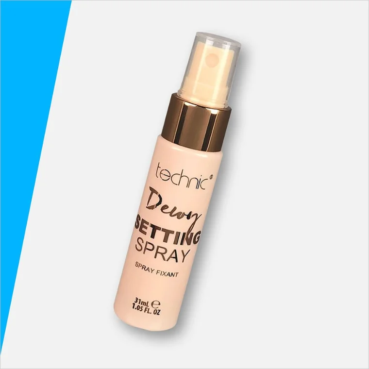 Technic Dewy Makeup Setting Spray - (31ml)