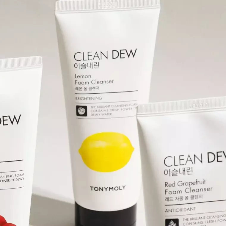 Tonymoly Clean Dew Lemon Foam Cleanser (180gm)