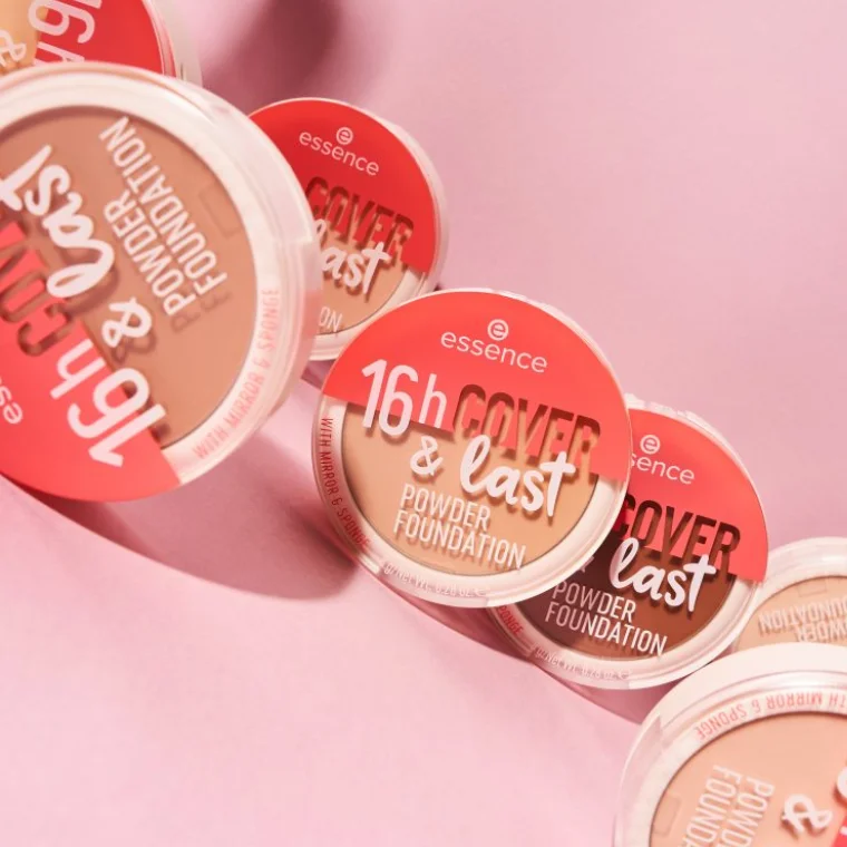 Essence 16h Cover Last Powder Foundation 04 Fair Ivory (8gm)